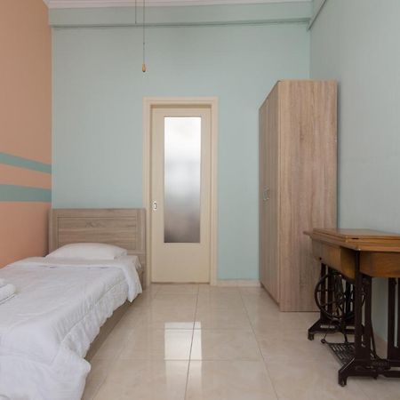 Delightful 2 Bedroom Flat Next To Mikrolimano Piraeus Luaran gambar