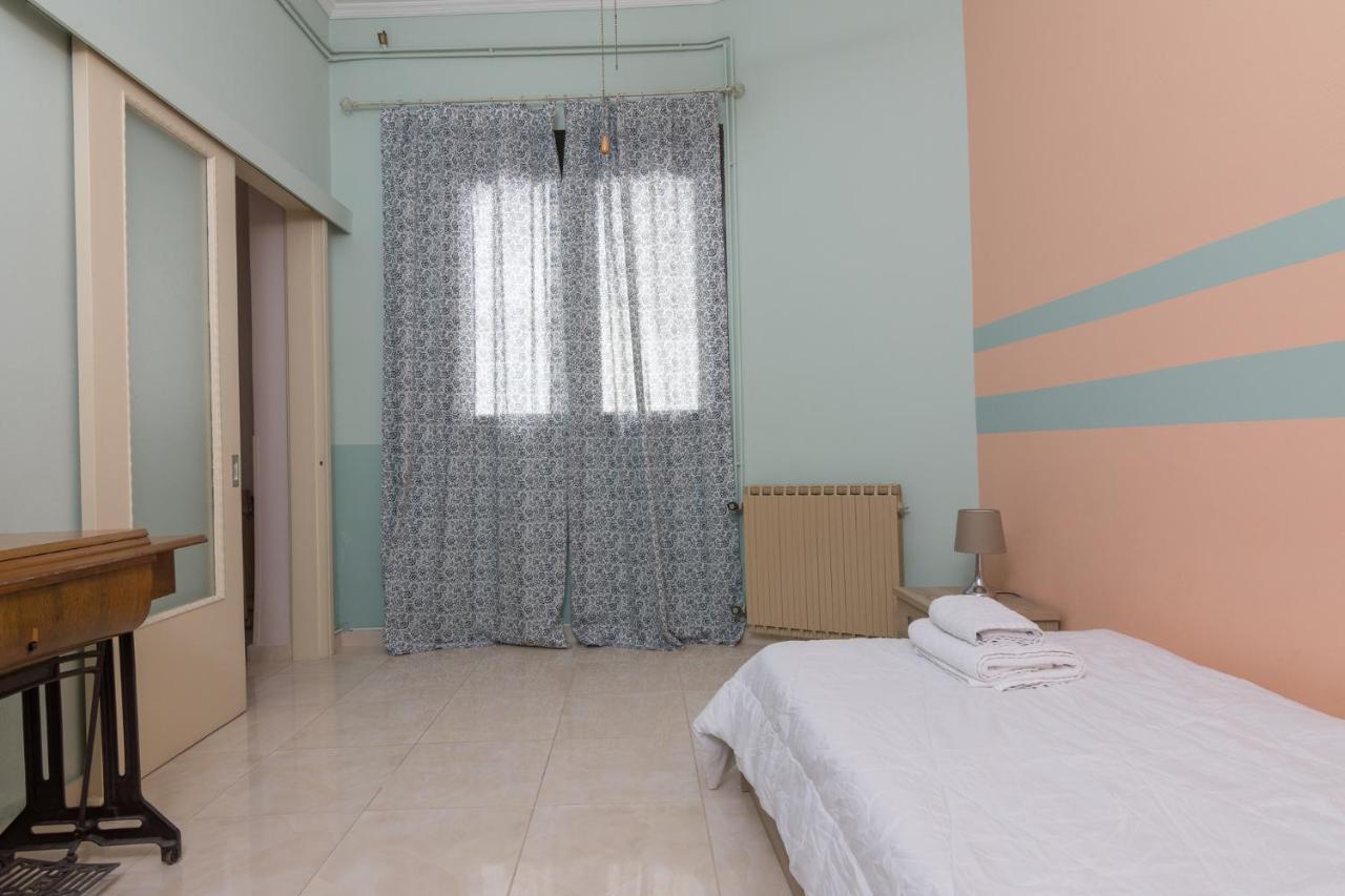 Delightful 2 Bedroom Flat Next To Mikrolimano Piraeus Luaran gambar